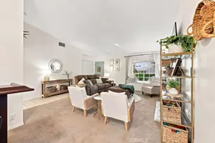21919 Grovepark, Saugus, CA 91350 - Photo 9