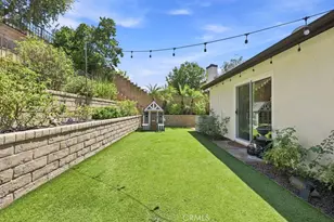 21919 Grovepark, Saugus, CA 91350 - Photo 35