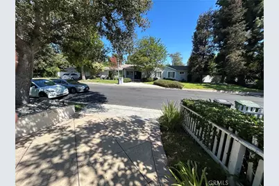 17229 Weddington, Encino, CA 91316 - Photo 3