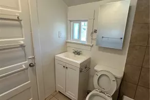 1540 W 28th, Los Angeles, CA 90007 - Photo 15