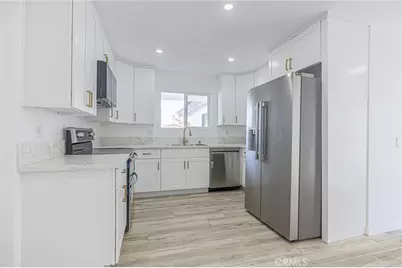 737 W Avenue H7, Lancaster, CA 93534 - Photo 9