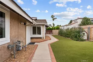 26093 Viento Ct, Valencia, CA 91355 - Photo 3