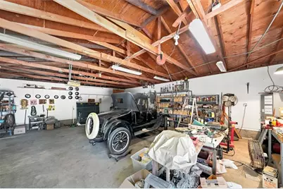 16017 Parthenia, North Hills, CA 91343 - Photo 33