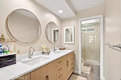 28042 Balkins, Agoura Hills, CA 91301 - Photo 19