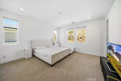 29566 Camino Azar, Valencia, CA 91354 - Photo 21