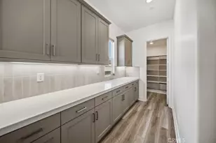 29566 Camino Azar, Valencia, CA 91354 - Photo 17