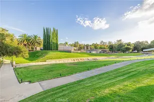 26337 Oak Highland Dr, Newhall, CA 91321 - Photo 39