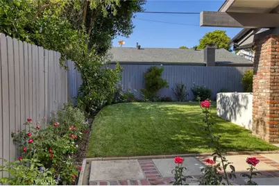 19939 Hemmingway, Winnetka, CA 91306 - Photo 37