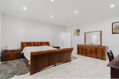 17451 Osborne Street, Sherwood Forest, CA 91325 - Photo 11