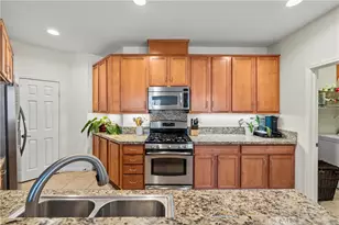 23833 Toscana, Valencia, CA 91354 - Photo 13