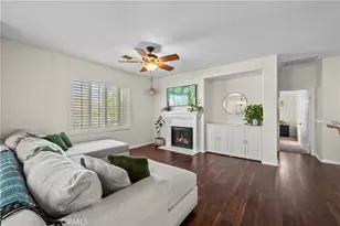 23833 Toscana, Valencia, CA 91354 - Photo 5