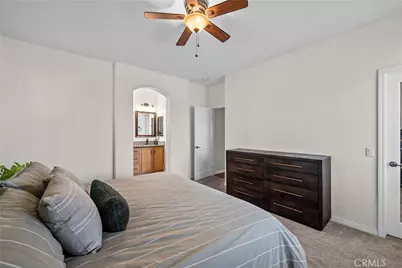 23833 Toscana, Valencia, CA 91354 - Photo 19