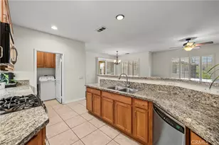 23833 Toscana, Valencia, CA 91354 - Photo 11