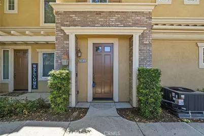 23833 Toscana, Valencia, CA 91354 - Photo 3