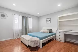 9533 Frankirst, North Hills, CA 91343 - Photo 11