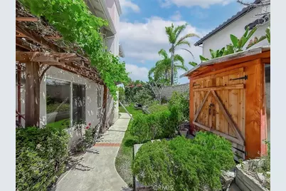 1739 Amarelle, Newbury Park, CA 91320 - Photo 49