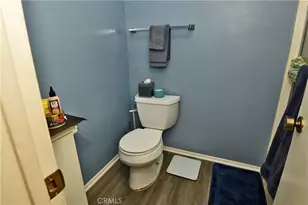 15155 Sherman Way, Van Nuys, CA 91405 - Photo 13