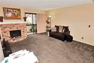 15155 Sherman Way, Van Nuys, CA 91405 - Photo 3
