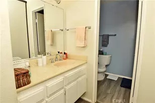 15155 Sherman Way, Van Nuys, CA 91405 - Photo 21