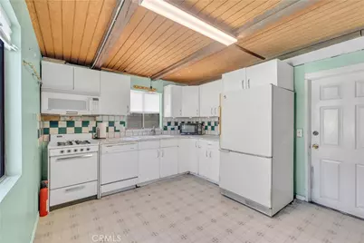 7522 Radford Avenue, North Hollywood, CA 91605 - Photo 27