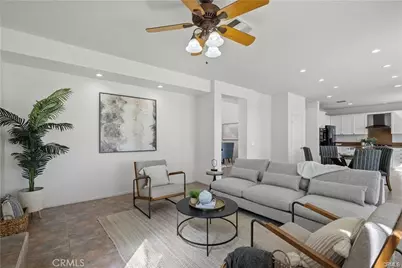 29052 Madrid Place, Castaic, CA 91384 - Photo 13
