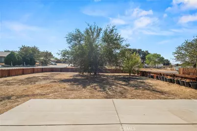 40904 168th, Lake Los Angeles, CA 93535 - Photo 35