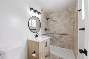 727 Brossard, Thousand Oaks, CA 91360 - Photo 9