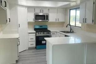 40629 174th, Lancaster, CA 93535 - Photo 9