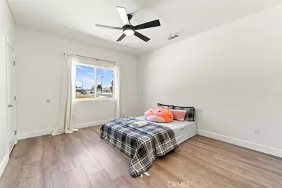 16079 Molino, Victorville, CA 92395 - Photo 7