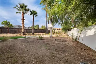 27976 Foxlane, Canyon Country, CA 91351 - Photo 31