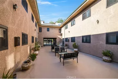 4000 W Victory Boulevard #204, Burbank, CA 91505 - Photo 5