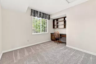 24254 Undine, Valencia, CA 91355 - Photo 19