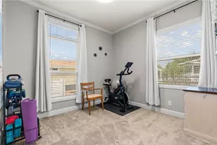 15455 Glenoaks Blvd, Sylmar, CA 91342 - Photo 27