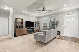 15455 Glenoaks Blvd, Sylmar, CA 91342 - Photo 13