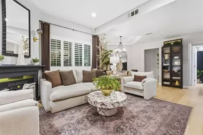 7236 Amigo, Reseda, CA 91335 - Photo 3