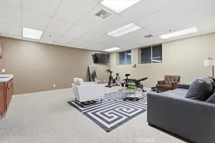 7236 Amigo, Reseda, CA 91335 - Photo 23