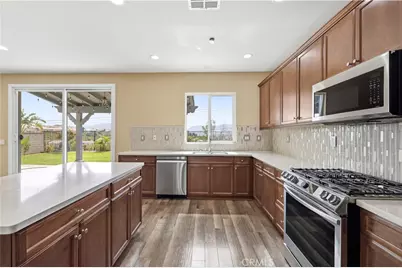 20540 Suzie, Saugus, CA 91350 - Photo 27