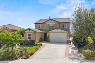 20540 Suzie, Saugus, CA 91350 - Photo 1
