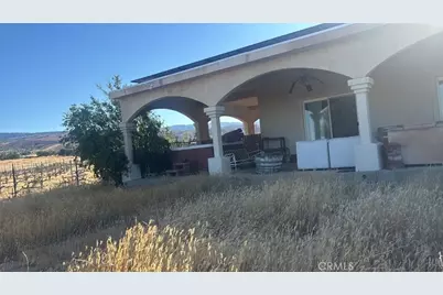 22555 W Avenue D11, Lancaster, CA 93536 - Photo 9
