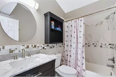 28454 Evergreen, Saugus, CA 91390 - Photo 17
