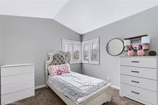 28454 Evergreen, Saugus, CA 91390 - Photo 19