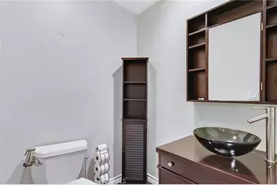 28454 Evergreen, Saugus, CA 91390 - Photo 11
