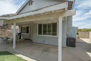 28454 Evergreen, Saugus, CA 91390 - Photo 23