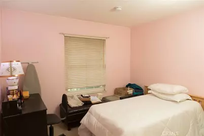 1451 Offshore St, Oxnard, CA 93035 - Photo 17