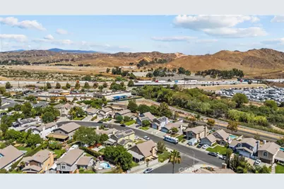 27631 Buckskin, Castaic, CA 91384 - Photo 43