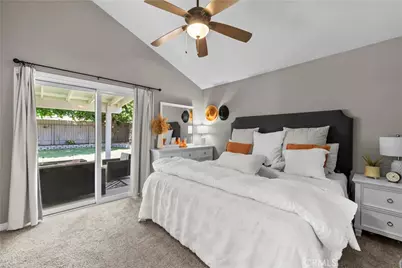 27631 Buckskin, Castaic, CA 91384 - Photo 17