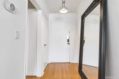 12720 Burbank Boulevard #205, Valley Village, CA 91607 - Photo 7