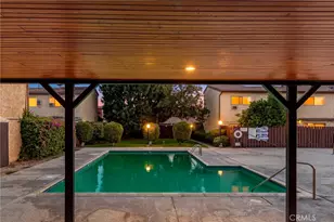 10950 Saticoy, Los Angeles, CA 91352 - Photo 3