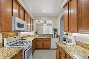 23868 Toscana Dr, Valencia, CA 91354 - Photo 7