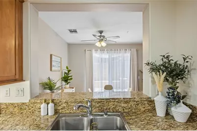 23868 Toscana Dr, Valencia, CA 91354 - Photo 11